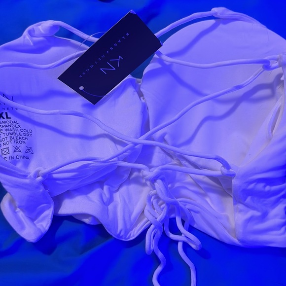 Klassy network crop top - Picture 6 of 6